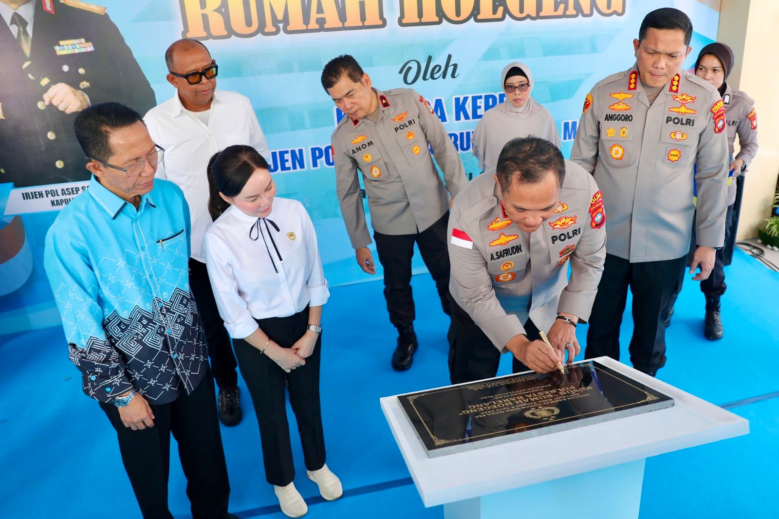 Amsakar-Li Claudia bersama Kapolda Kepri Meresmikan Rusun Rumah Hoegeng, Jadi Bukti Sinergi Pemko Batam dan Polri