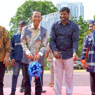 PT Wasco dan Mitra Percantik Fasilitas Olahraga di Dataran Engku Putri, Amsakar Ajak Dunia Usaha Terus Berkontribusi