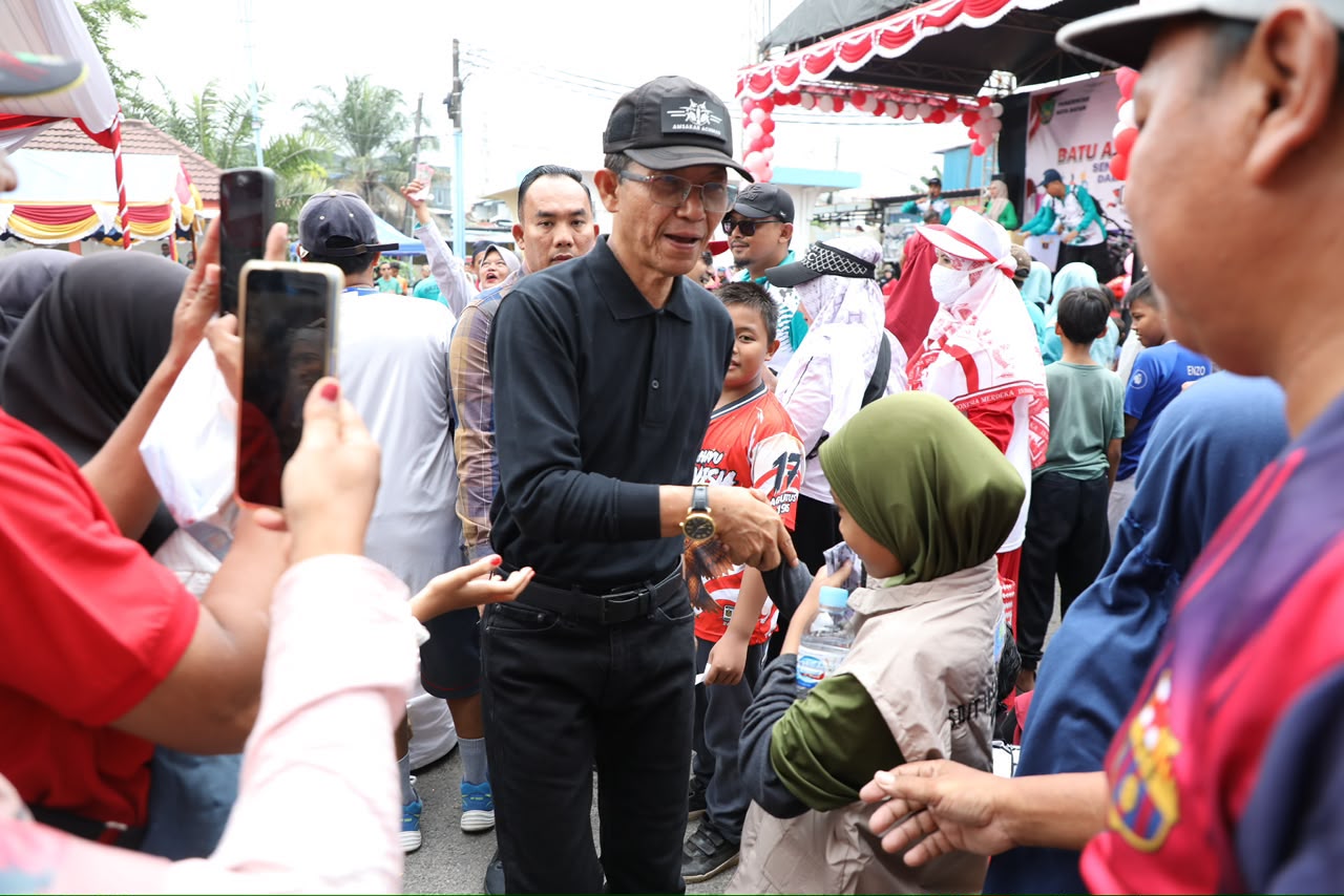 Puncak HUT ke-81 RI, Amsakar Apresiasi Kekompakan Warga Batu Aji dan Batam Kota
