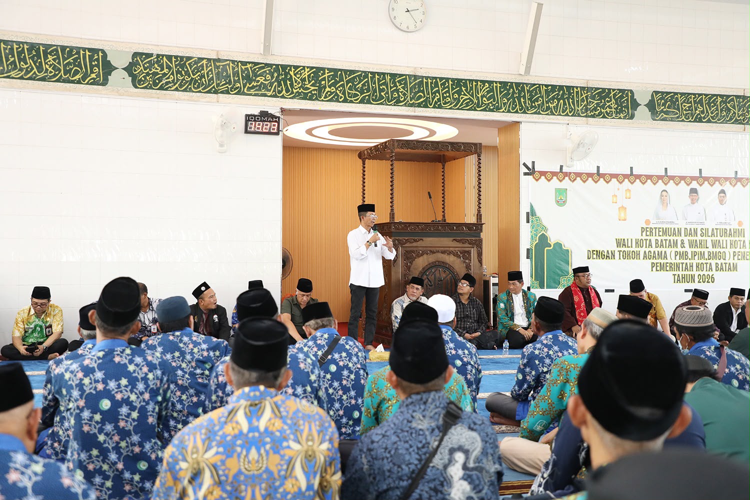 Ketemu Tokoh Agama, Amsakar Tegaskan Komitmen Atasi Persoalan Air hingga Sampah